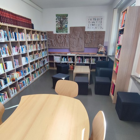 Neue Schulbibliothek